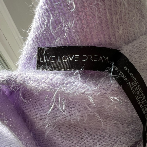 LIVE LOVE DREAM soft fuzzy scoop neck lilac color sweater - Picture 8 of 10